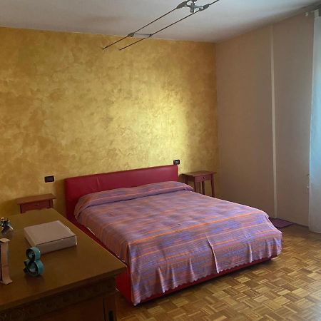 La Casa Di Marta Valeggio sul Mincio Exterior foto