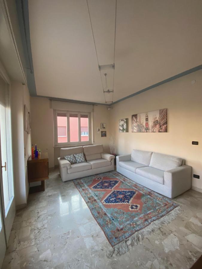 La Casa Di Marta Valeggio sul Mincio Exterior foto